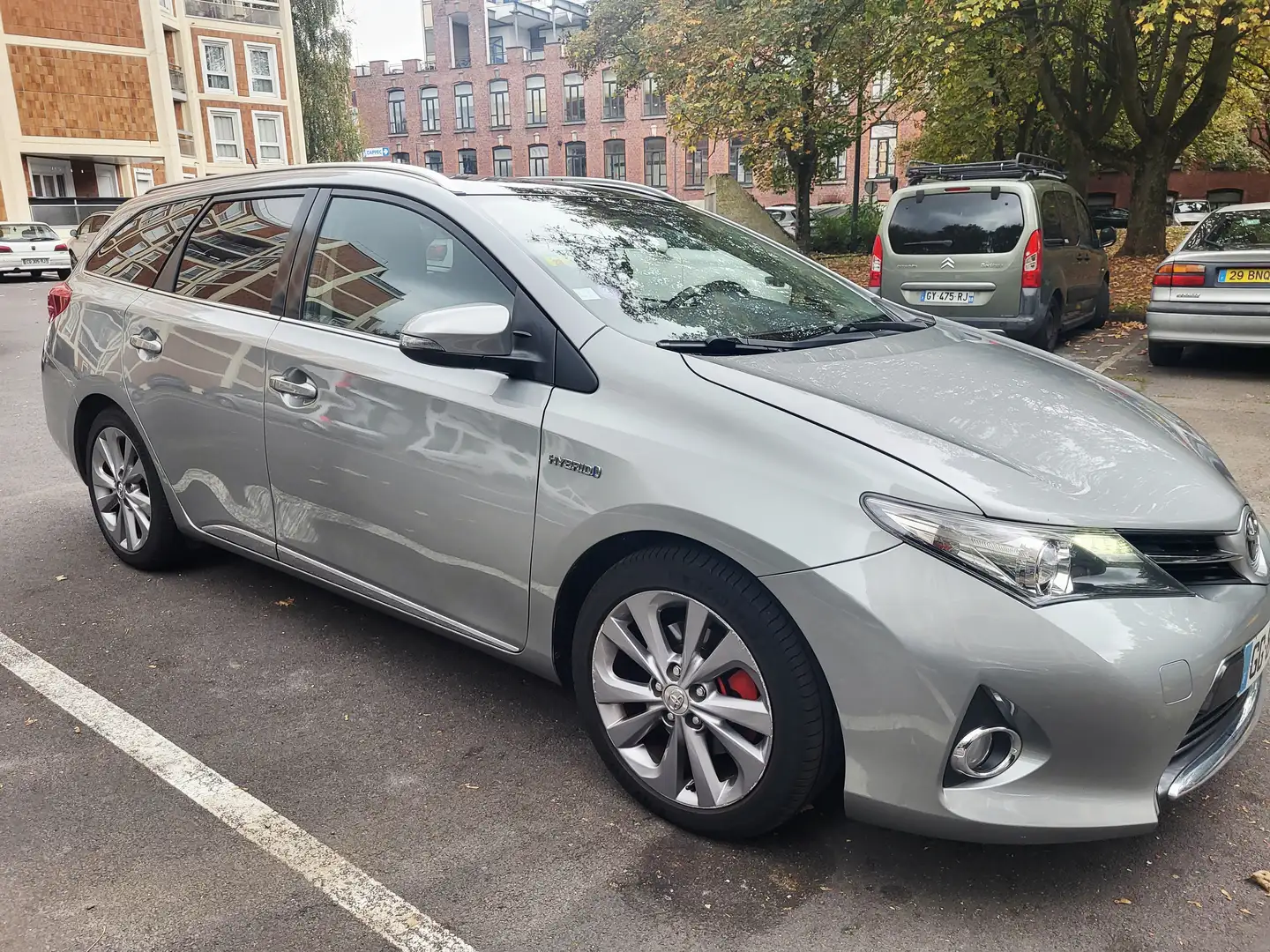 Toyota Auris - 1