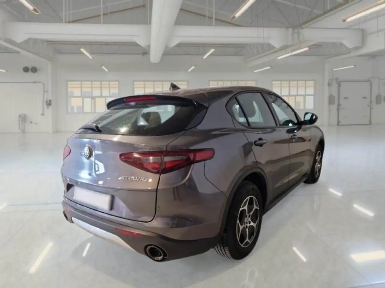 Alfa Romeo Stelvio 2022