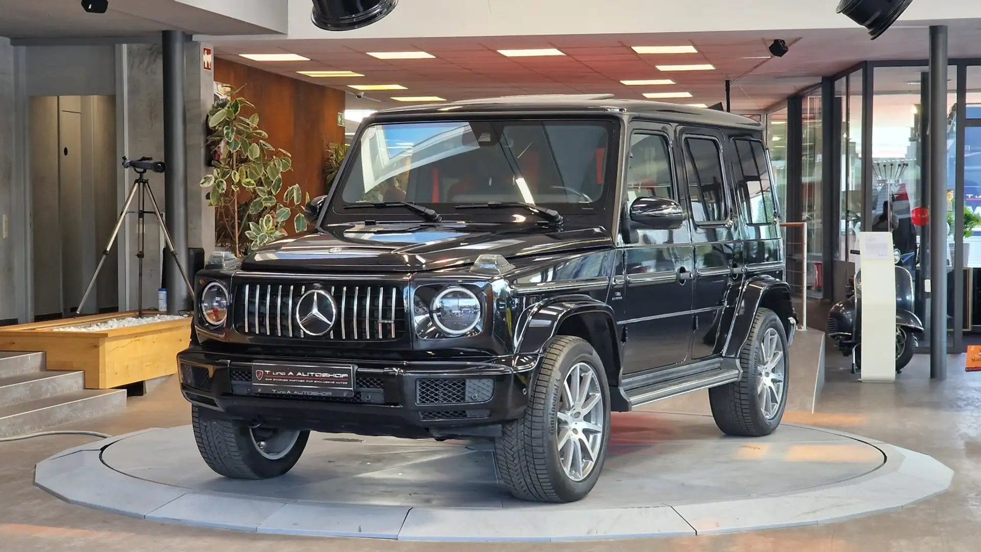 Mercedes-Benz G 350 d 4-Matic AMG-Paket Aut. *Schiebedach*360°*Burmest Schwarz - 1