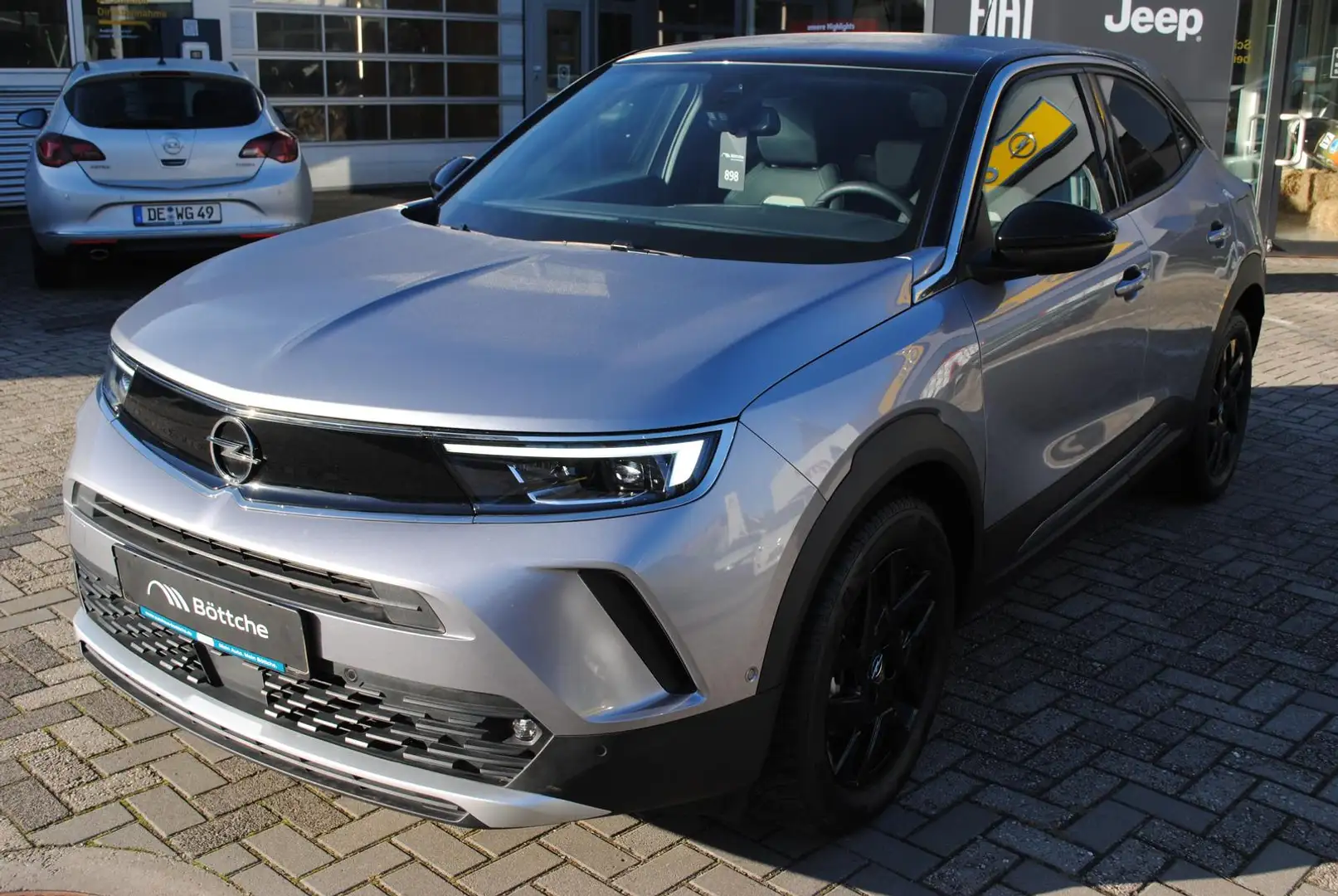 Opel Mokka e Ultimate Matrix/Navi/SHZ/DAB/180°Kamera Grau - 1