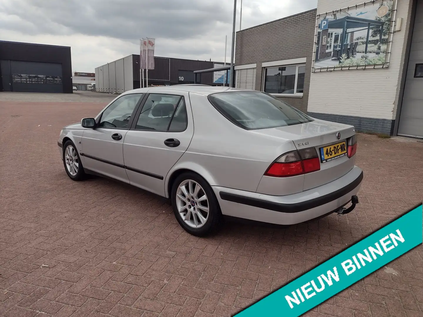 Saab 95 MOOIE AUTO BEL 0619590613 AUTOMAAT Grau - 2