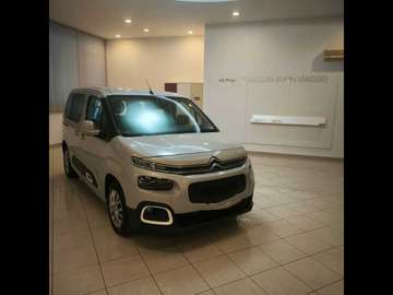 1.5 bluehdi M Feel 100cv