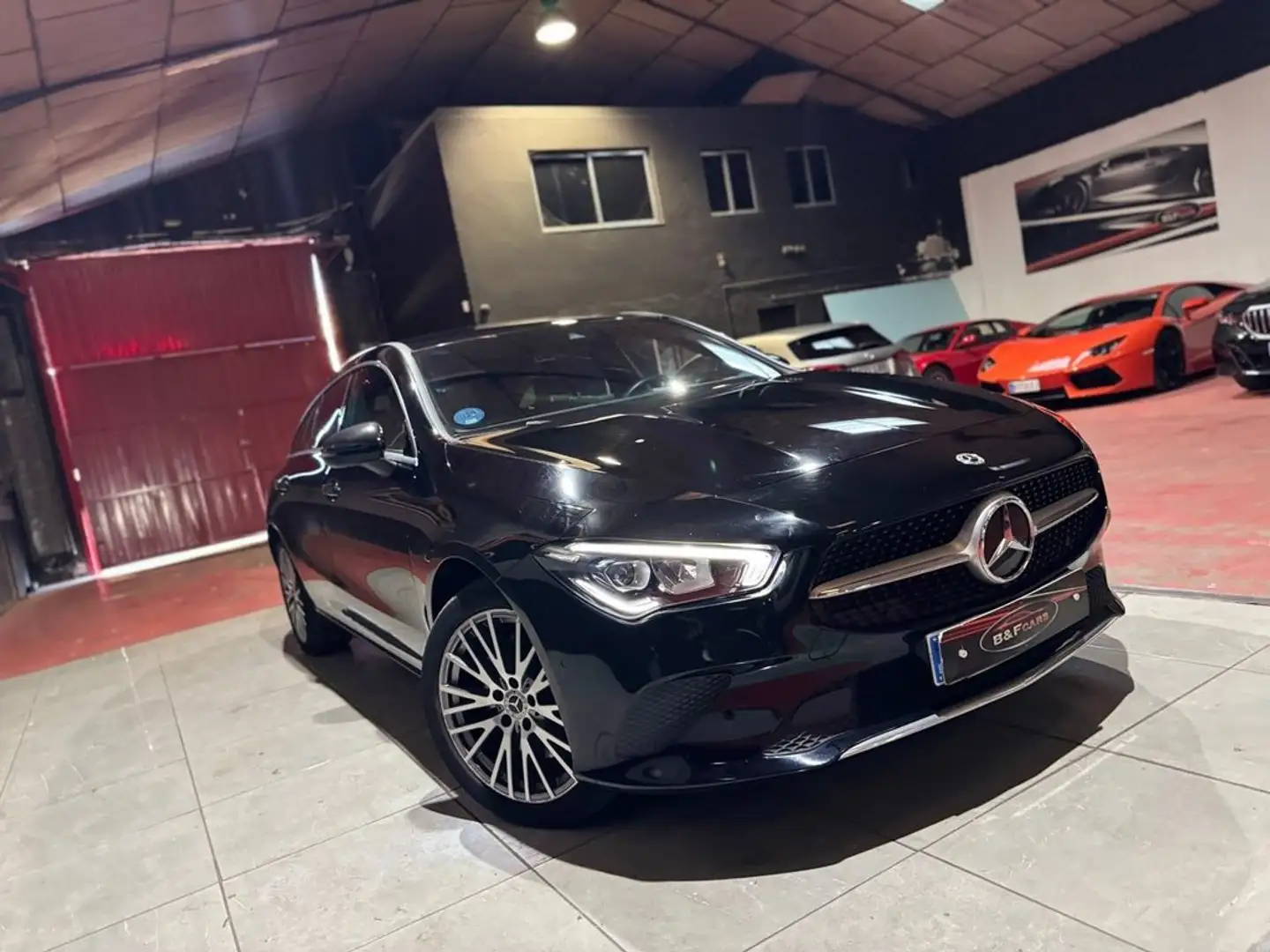Mercedes-Benz CLA 250 Shooting Brake 250e 8G-DCT Negro - 2