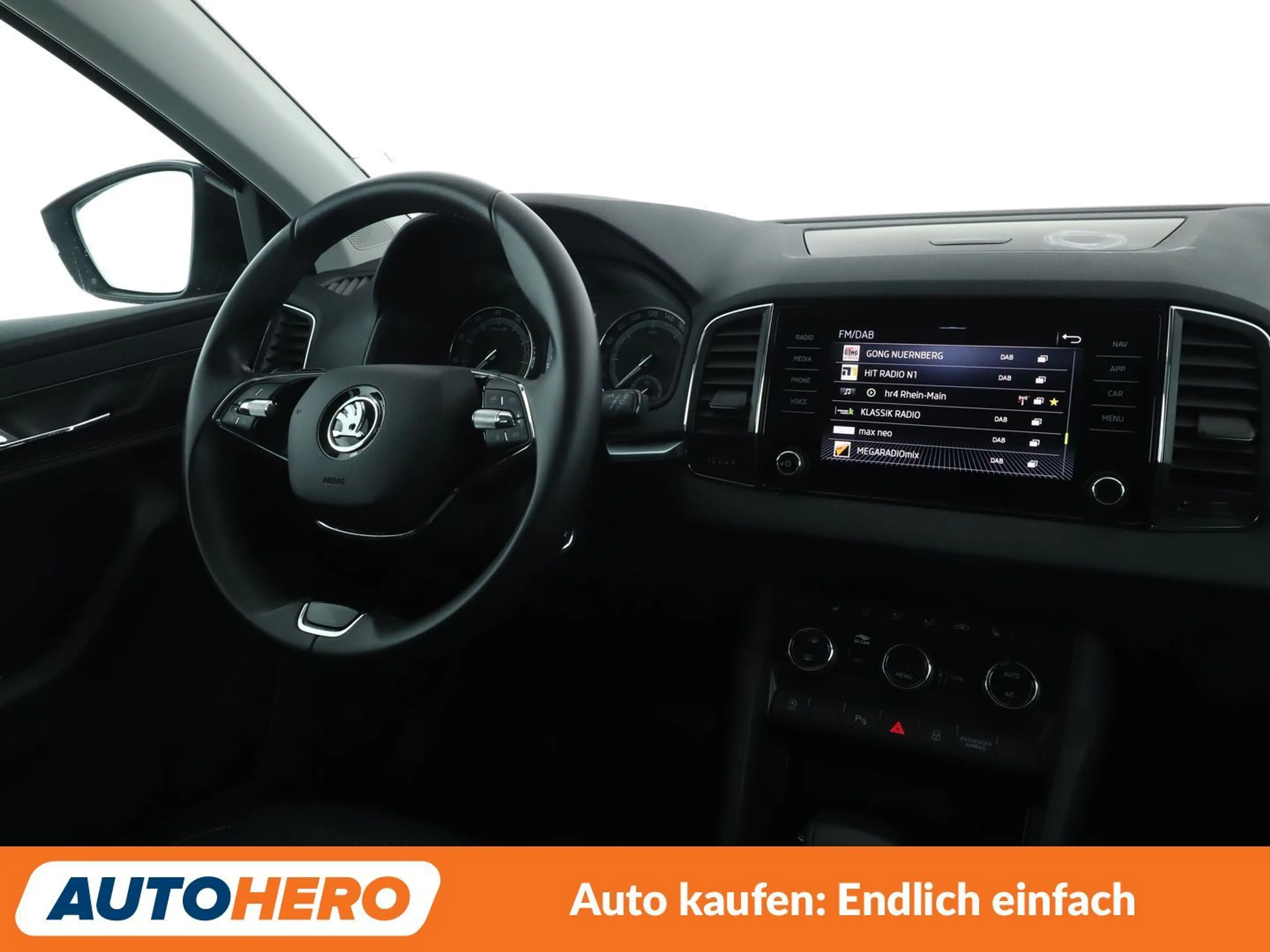 Skoda Karoq 1.5 TSI ACT Clever Aut.*LED*TEMPO*CAM*PDC*SHZ* — photo 13