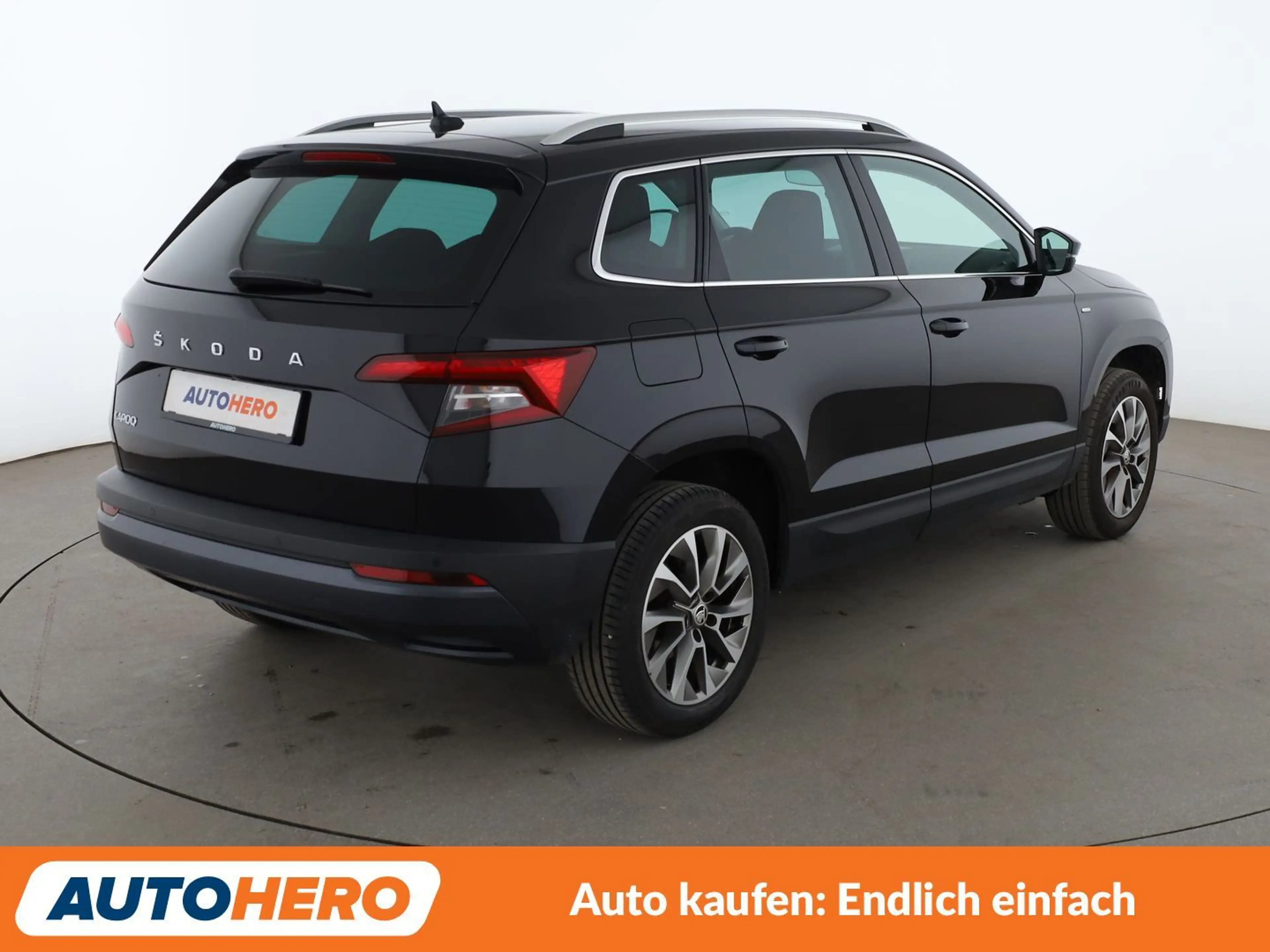Skoda Karoq 1.5 TSI ACT Clever Aut.*LED*TEMPO*CAM*PDC*SHZ* — photo 6