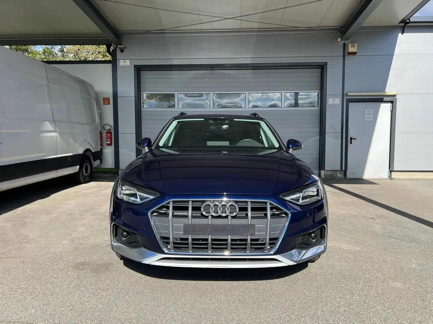Audi A4 allroad quattro 40 TDI S-tronic LED/NAVI/VOLLLEDER SPORTSITZE/18''ALU Blau - 1