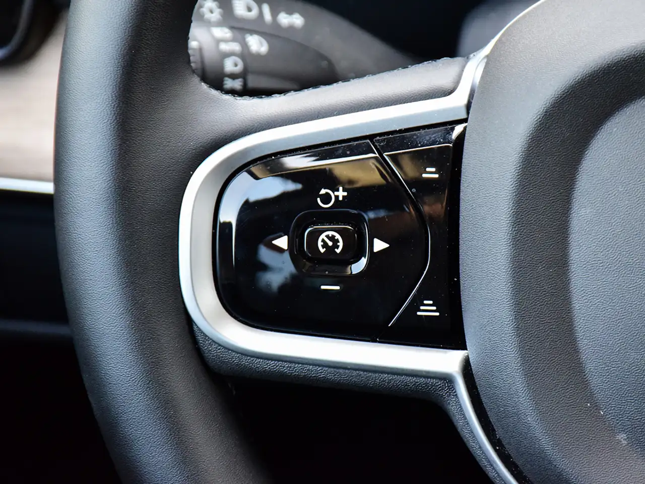 Volvo XC90 снимка Volvo XC90