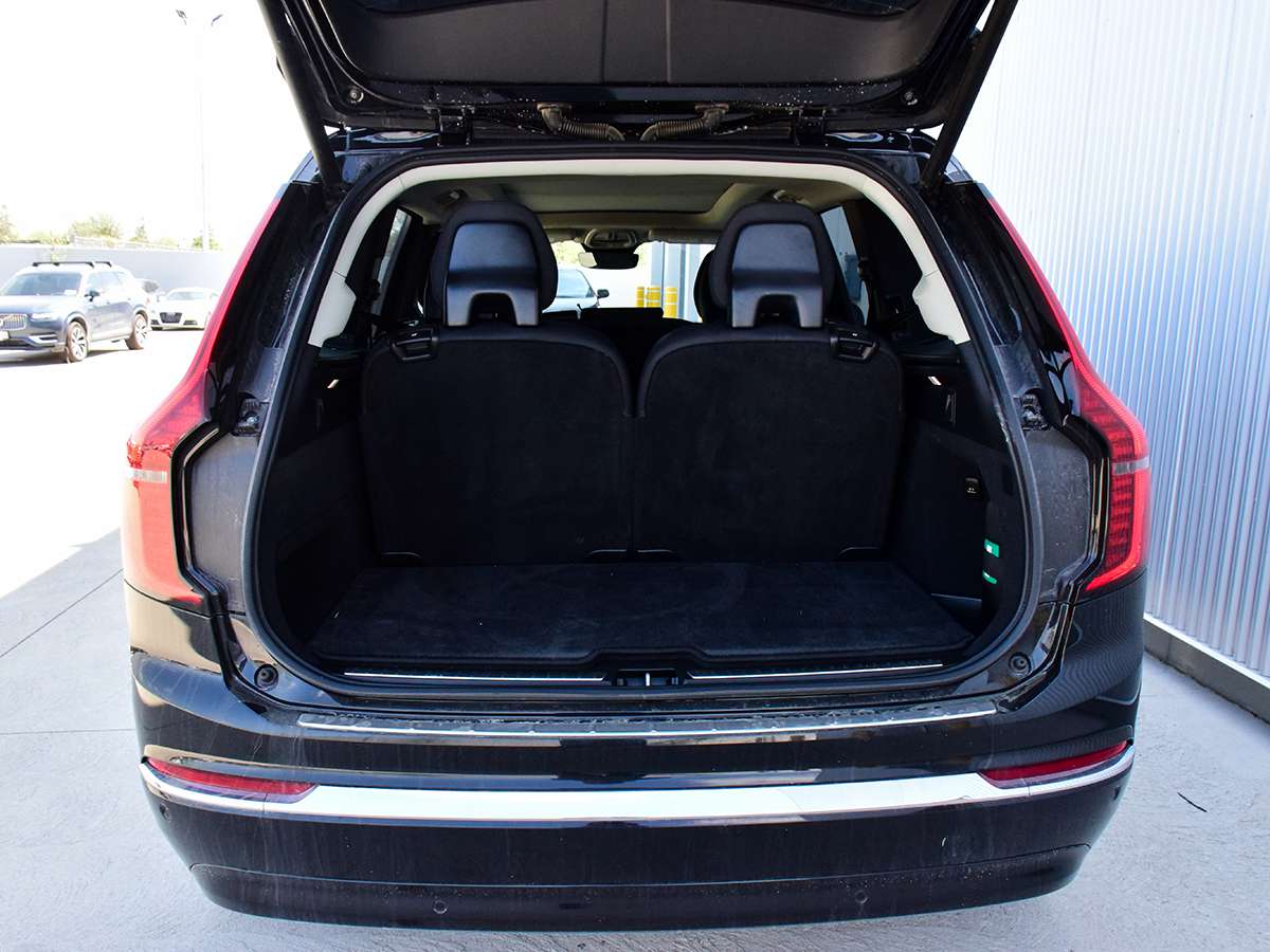 2026 Volvo XC90 B6 AWD Plus Bright Theme 7-Seater thumb 27