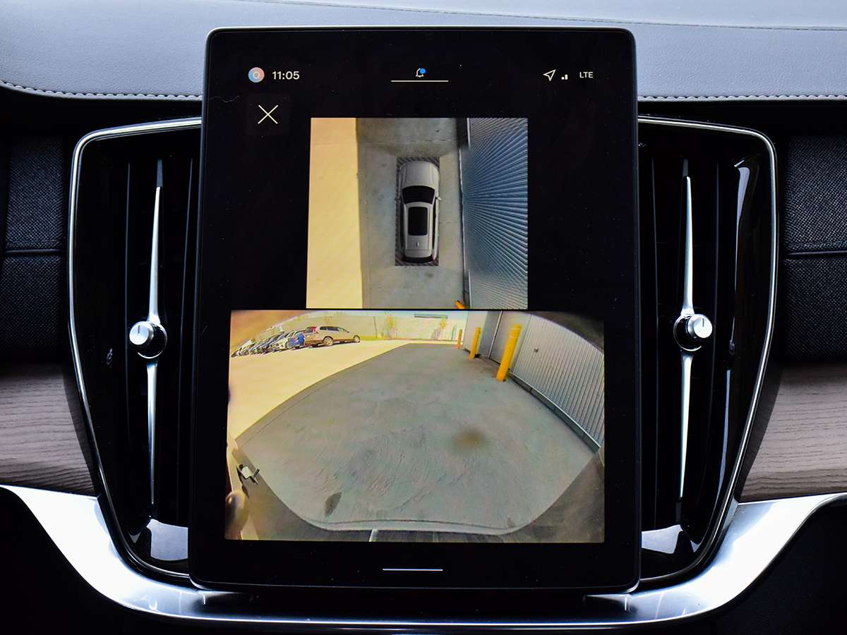 2026 Volvo XC90 B6 AWD Plus Bright Theme 7-Seater thumb 26