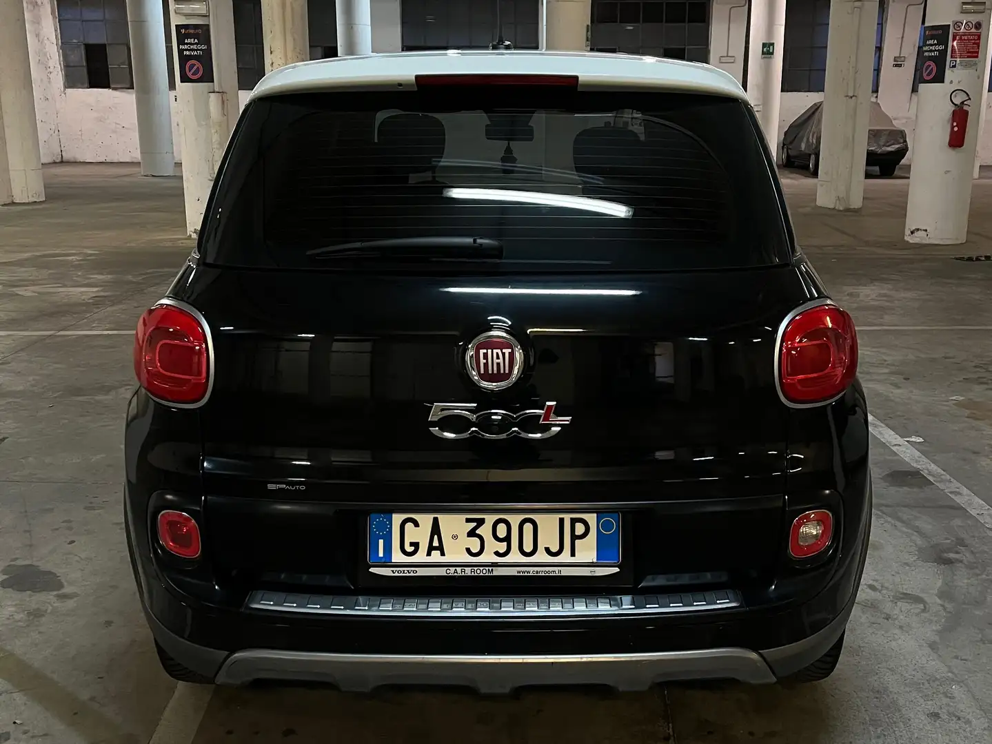Fiat 500L 500L 1.6 mjt Trekking 120cv E6 Nero - 2