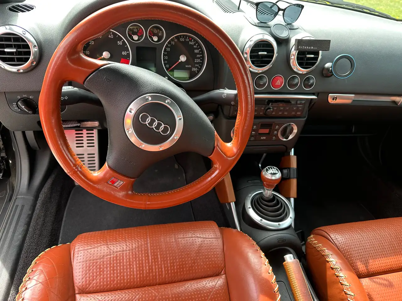 Audi TT Roadster 1,8 T quattro, foto 5