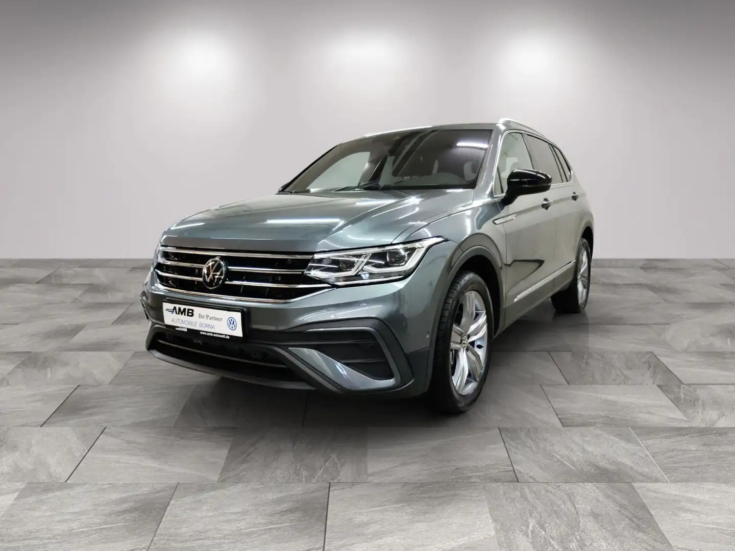 Volkswagen Tiguan Allspace Move Plus 2.0 TDI DSG/AHK/Matrix Grau - 2