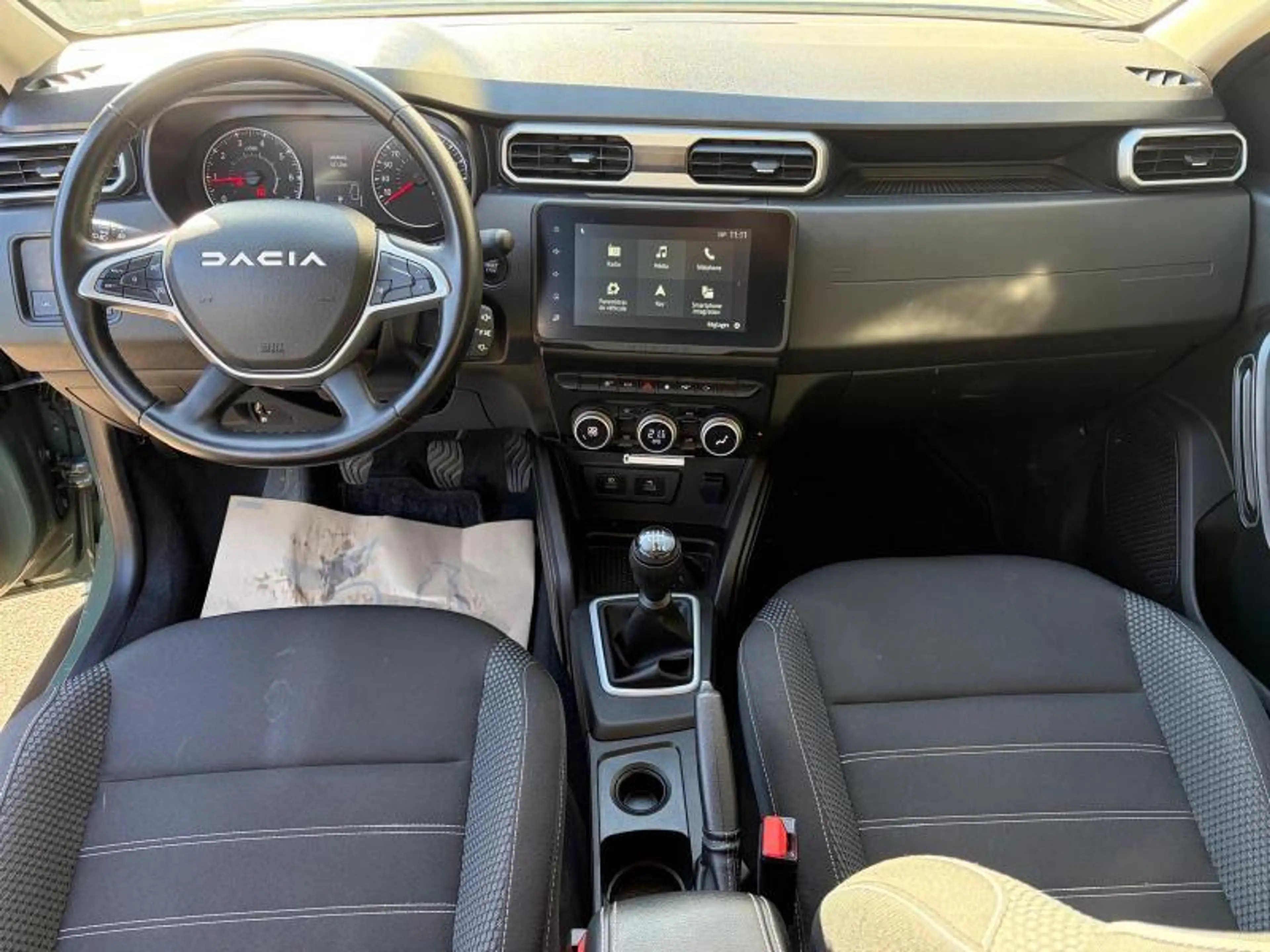 Dacia Duster Journey eco-g 90 — photo 11