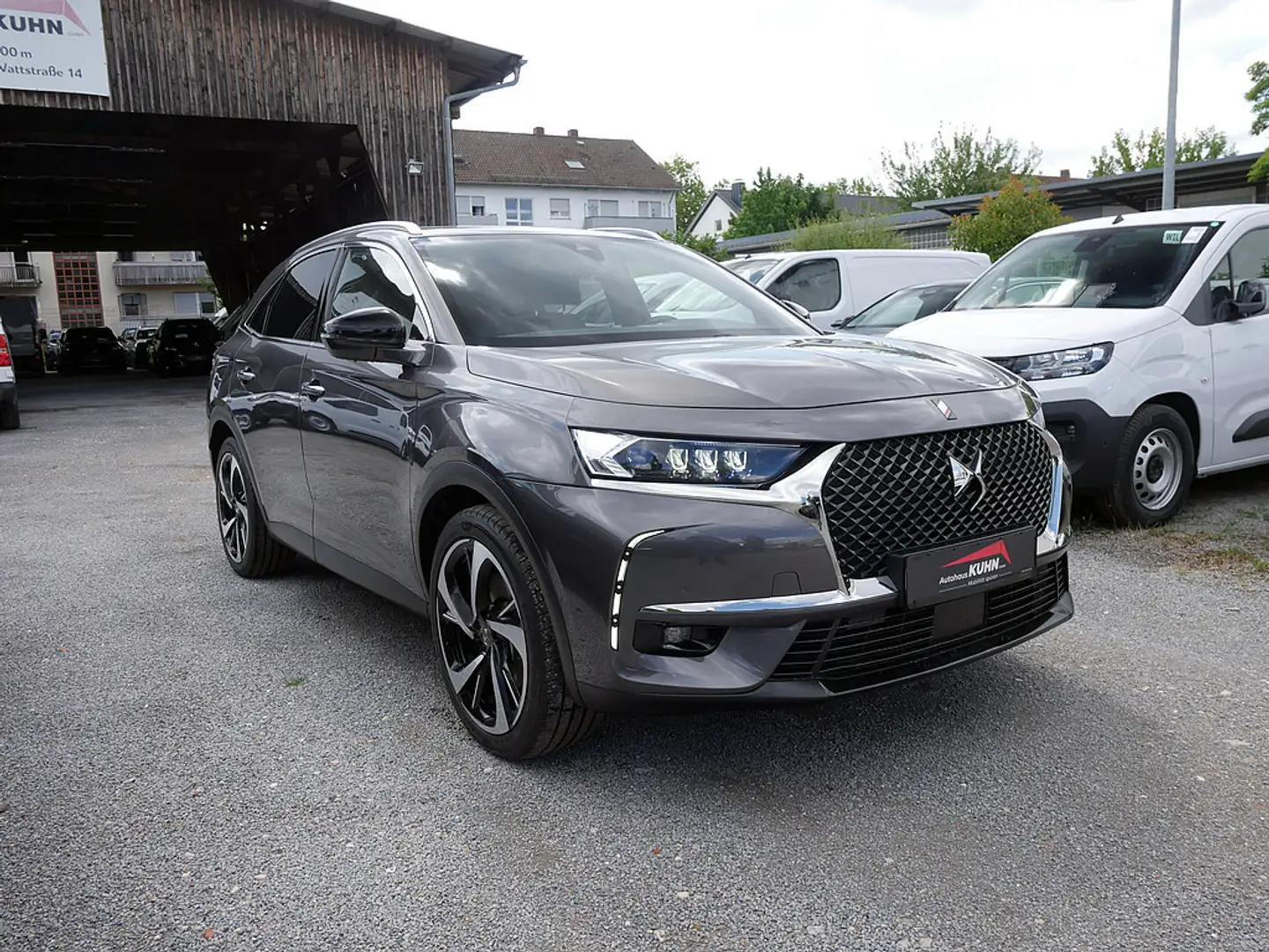 DS Automobiles DS 7 Crossback E-Tense Rivoli 4x4 LED PANO Grau - 2