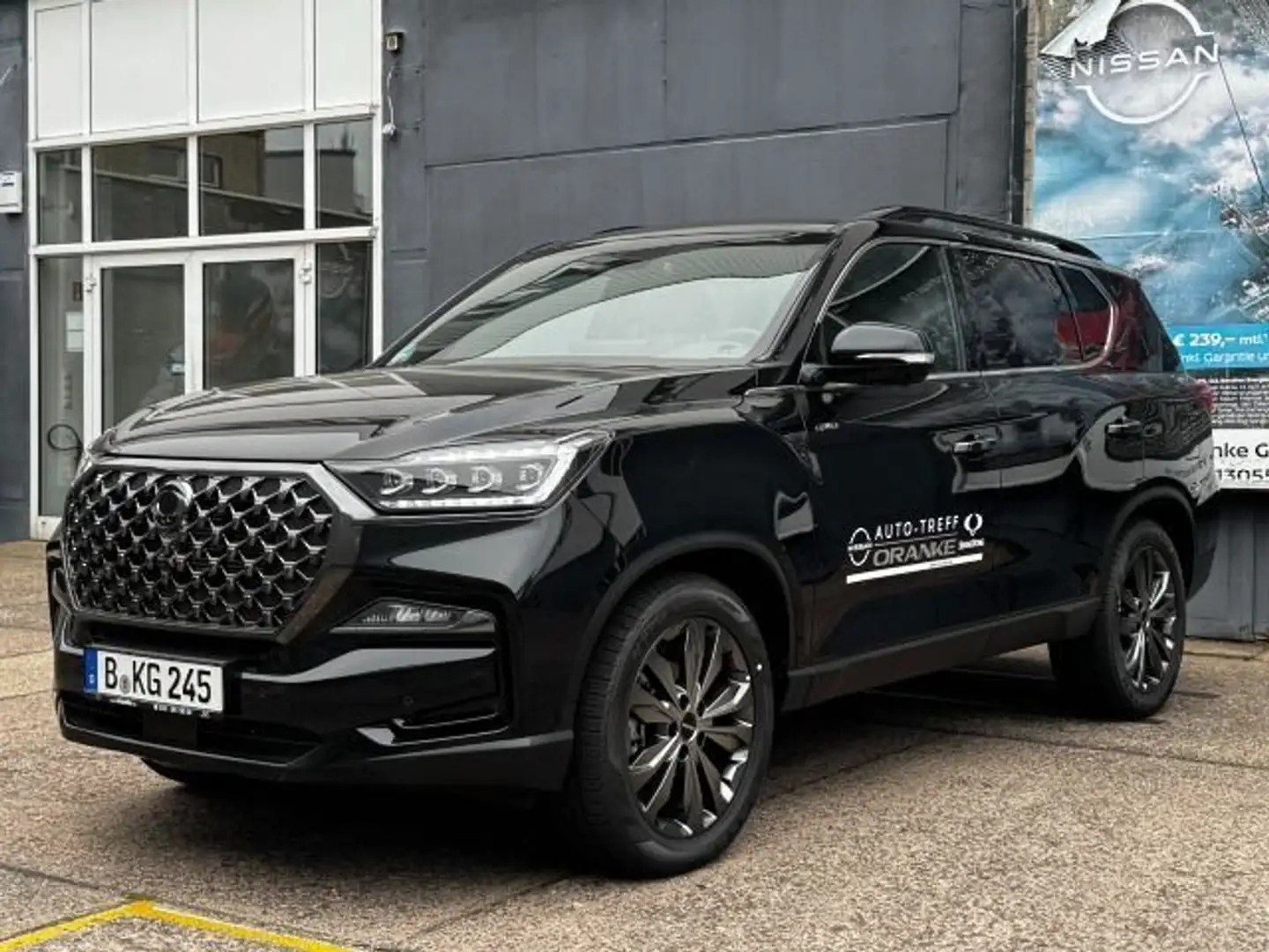 SsangYong Rexton Rexton 2.2 Diesel e-XDi Black 8AT*MJ25 Schwarz - 2