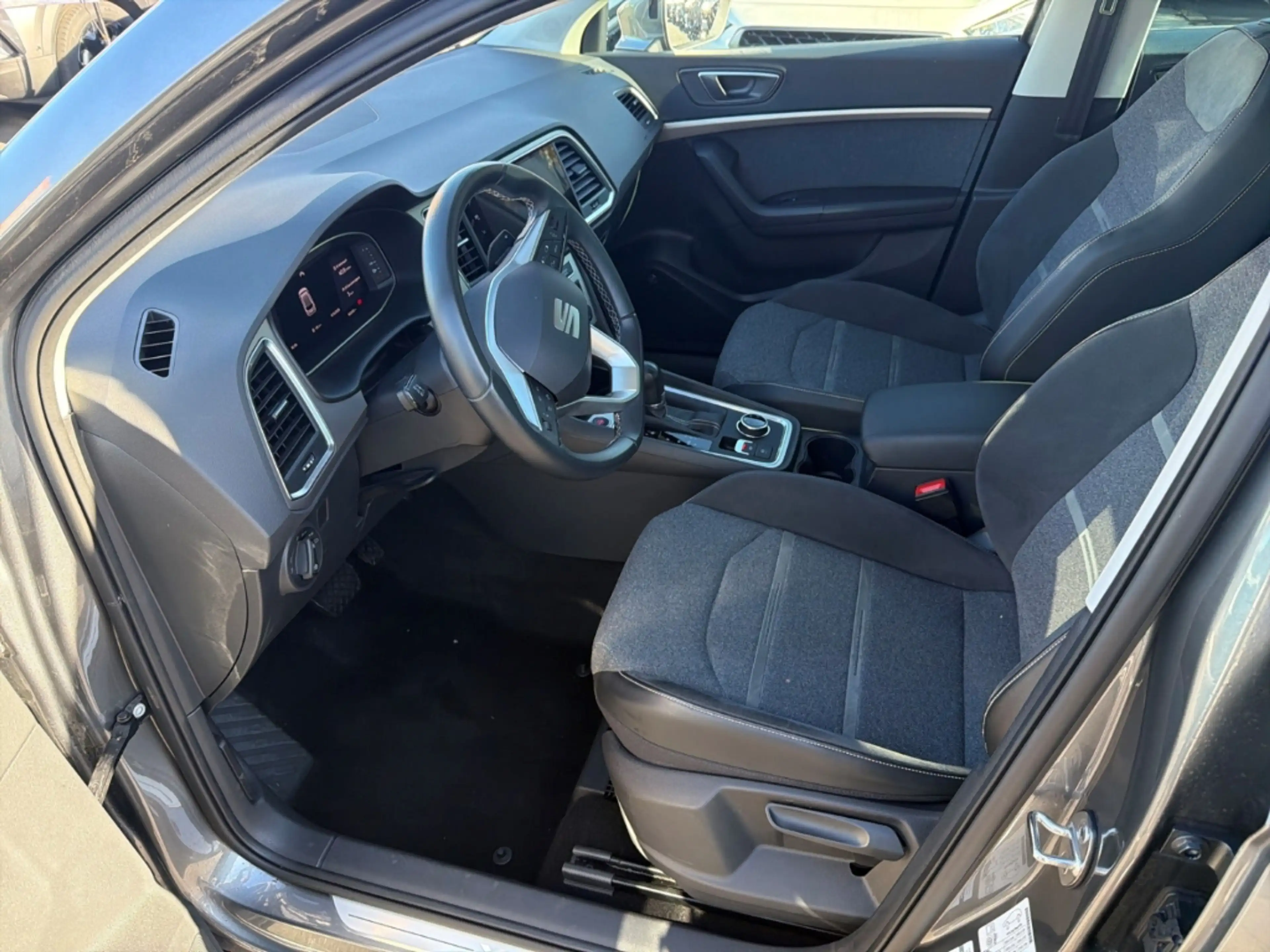 SEAT Ateca Xperience 2.0 TDI 110kW (150PS) 7-Gang DSG — photo 4