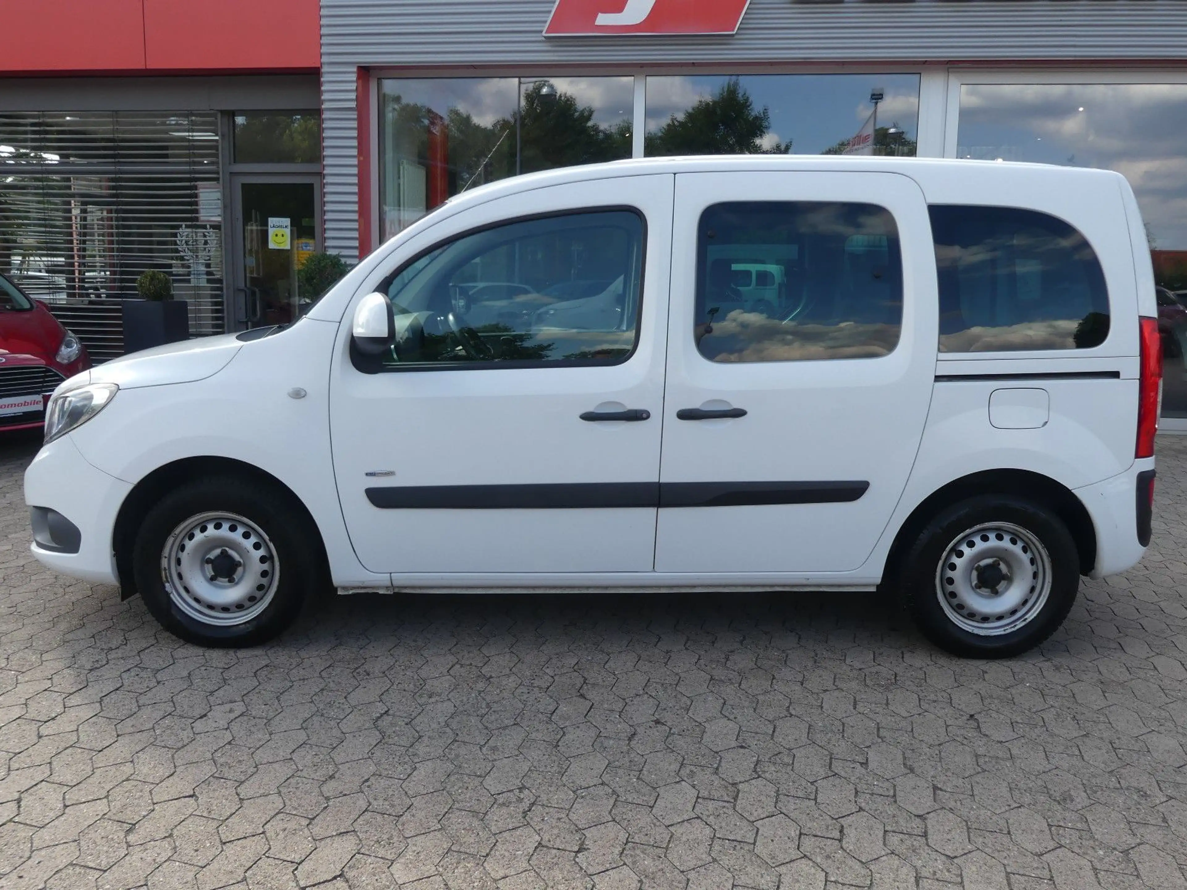 Mercedes-Benz Citan Kombi 109 CDI lang 5 Sitze*SHZ*Klima — photo 3