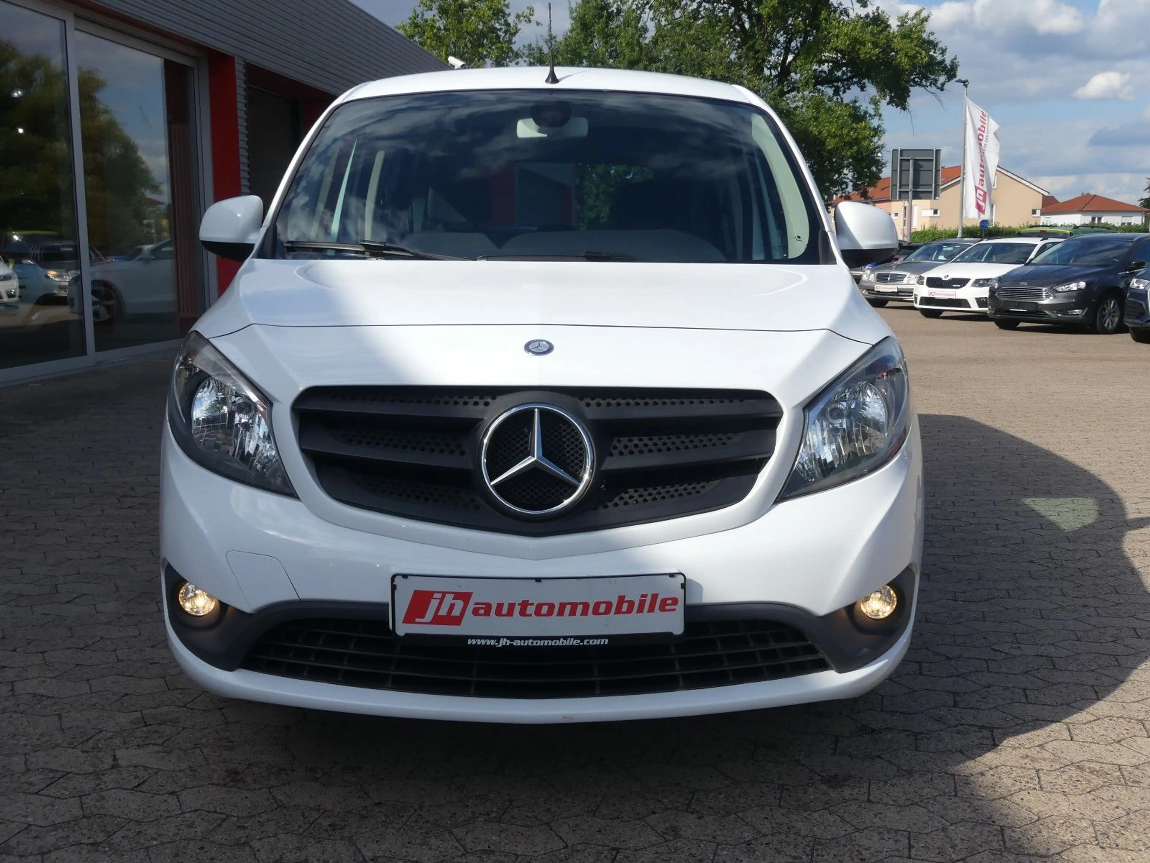 Mercedes-Benz Citan Kombi 109 CDI lang 5 Sitze*SHZ*Klima — photo 9