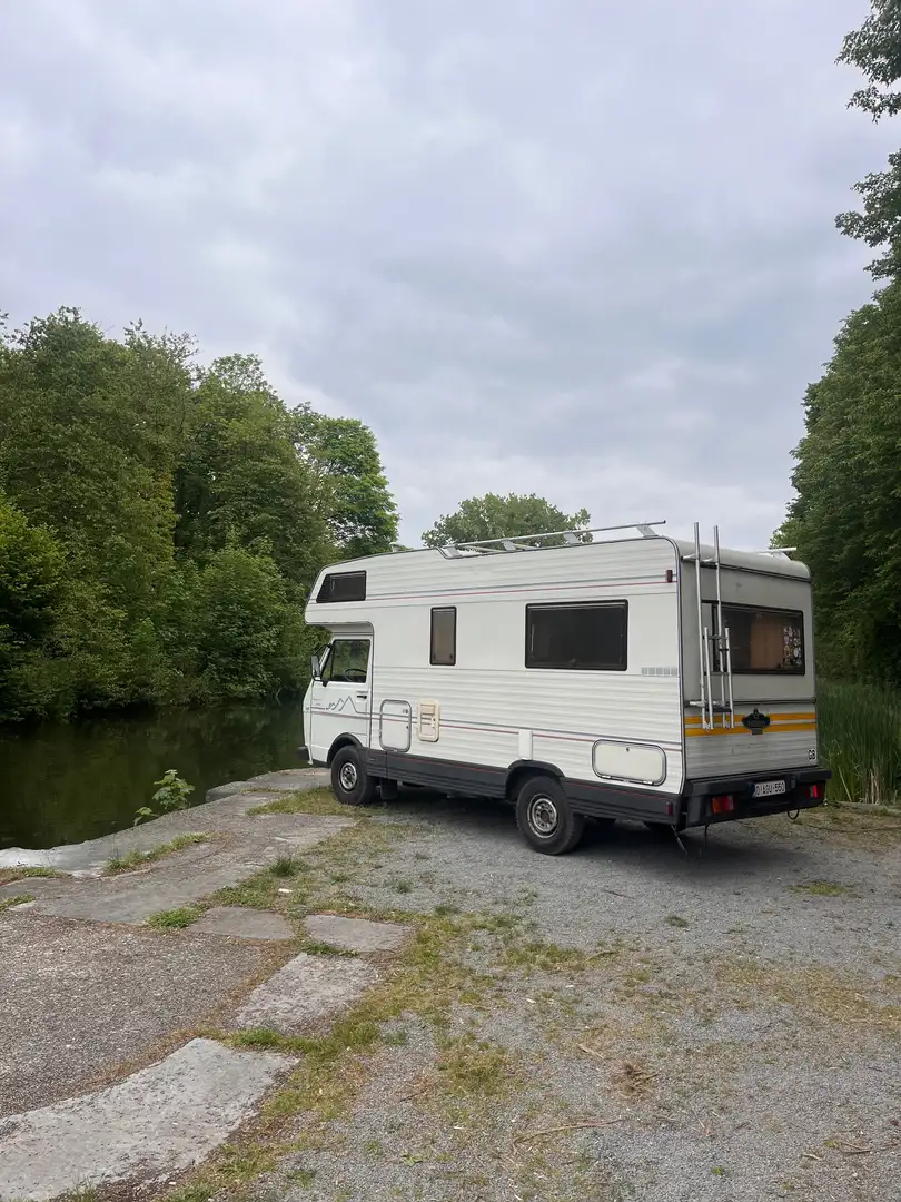 Volkswagen LT Karmann Mobil Distance Wide camper LT 31 Bílá - 2