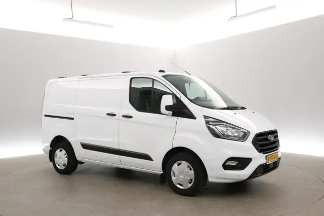 Ford Transit Custom view 6