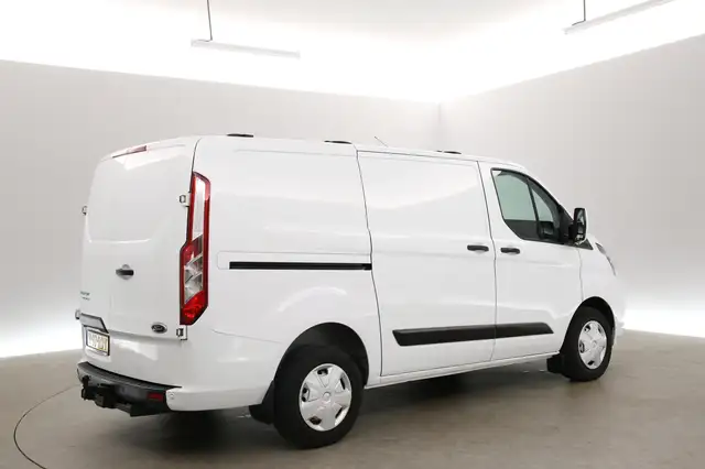 Ford Transit Custom view 26