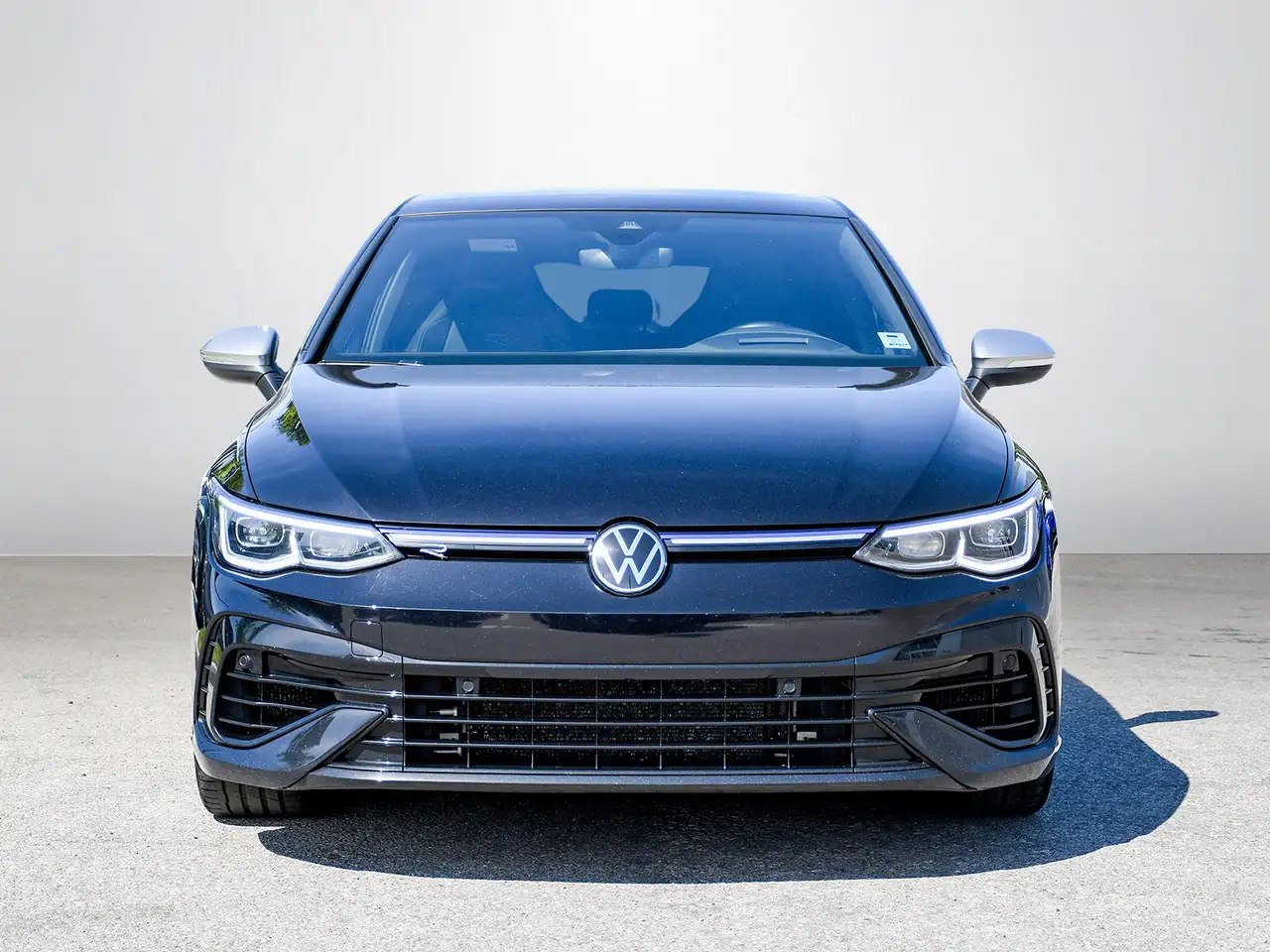 Volkswagen Golf R снимка Volkswagen Golf R