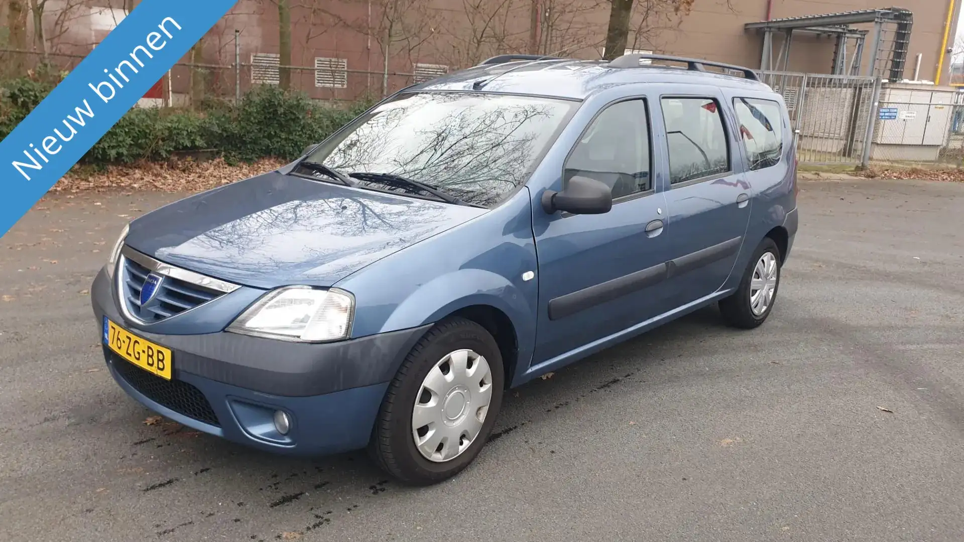 Dacia Logan MCV 1.6 Lauréate Blauw - 1