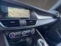 Alfa Romeo Giulia Veloce Q4 Panoramadach 3D Navi Kamera LED Zwart - thumbnail 12