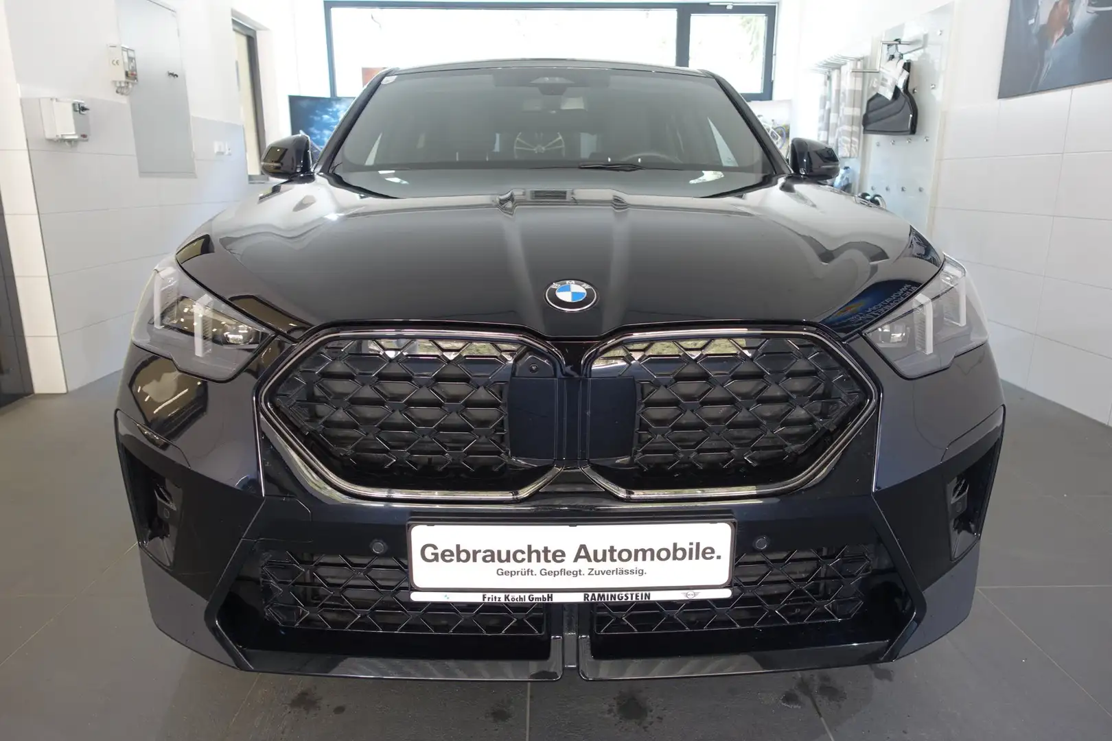 BMW X2 20d xDrive Schwarz - 2