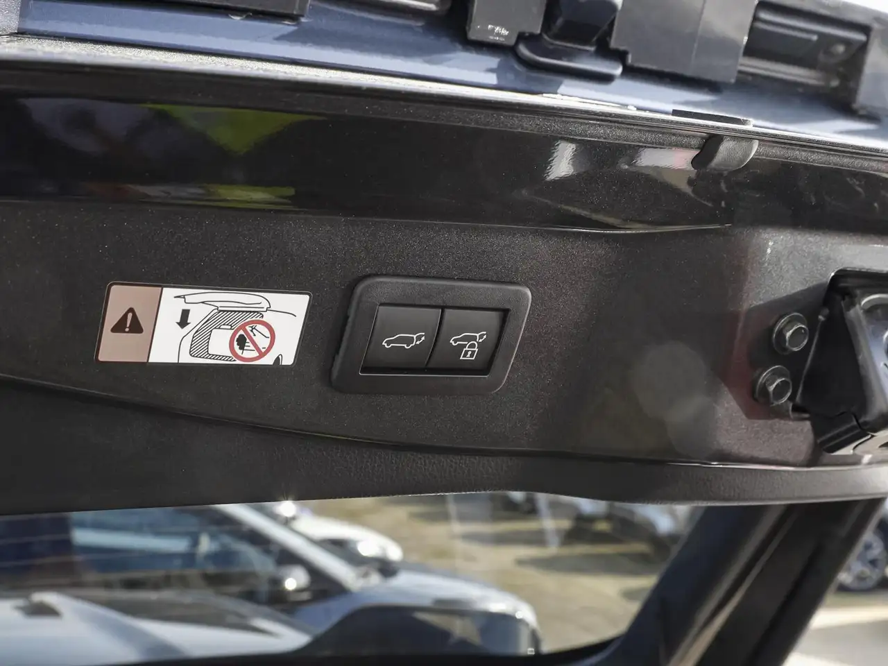 Toyota C-HR 1.8 Hybrid Teamplayer NAVI SHZ PDC KLIMA BT 11
