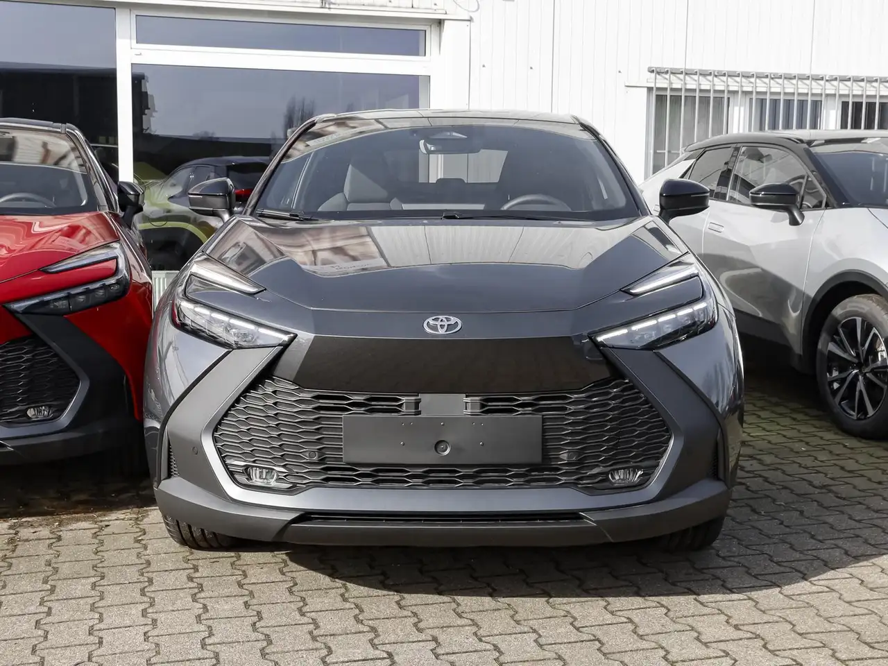 Toyota C-HR 1.8 Hybrid Teamplayer NAVI SHZ PDC KLIMA BT 5