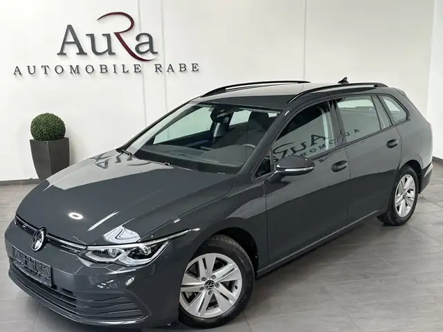 Volkswagen Golf view 2