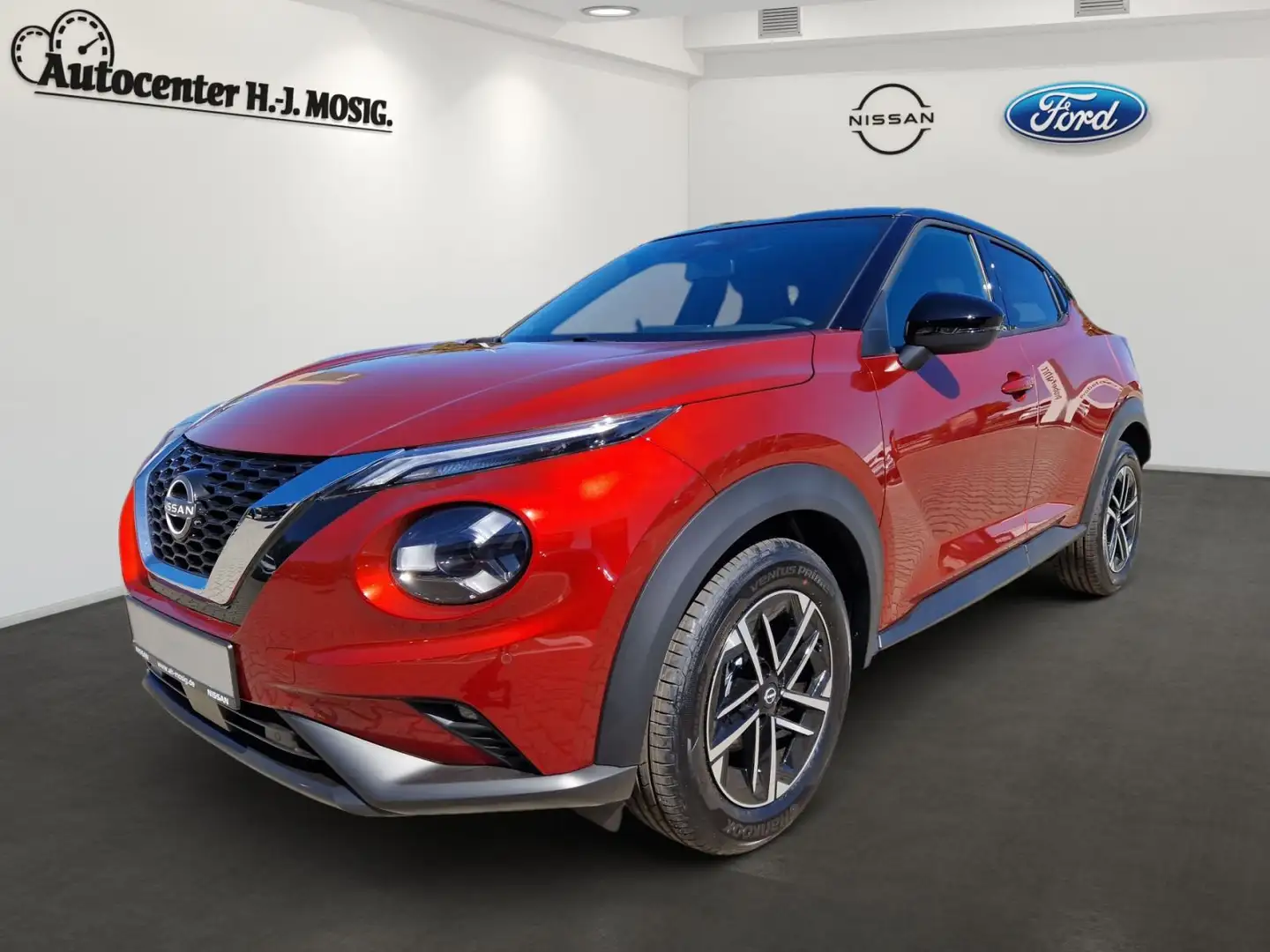Nissan Juke N-Connecta 114PS 6MT Winter / BFS / 2 Farbe Orange - 2