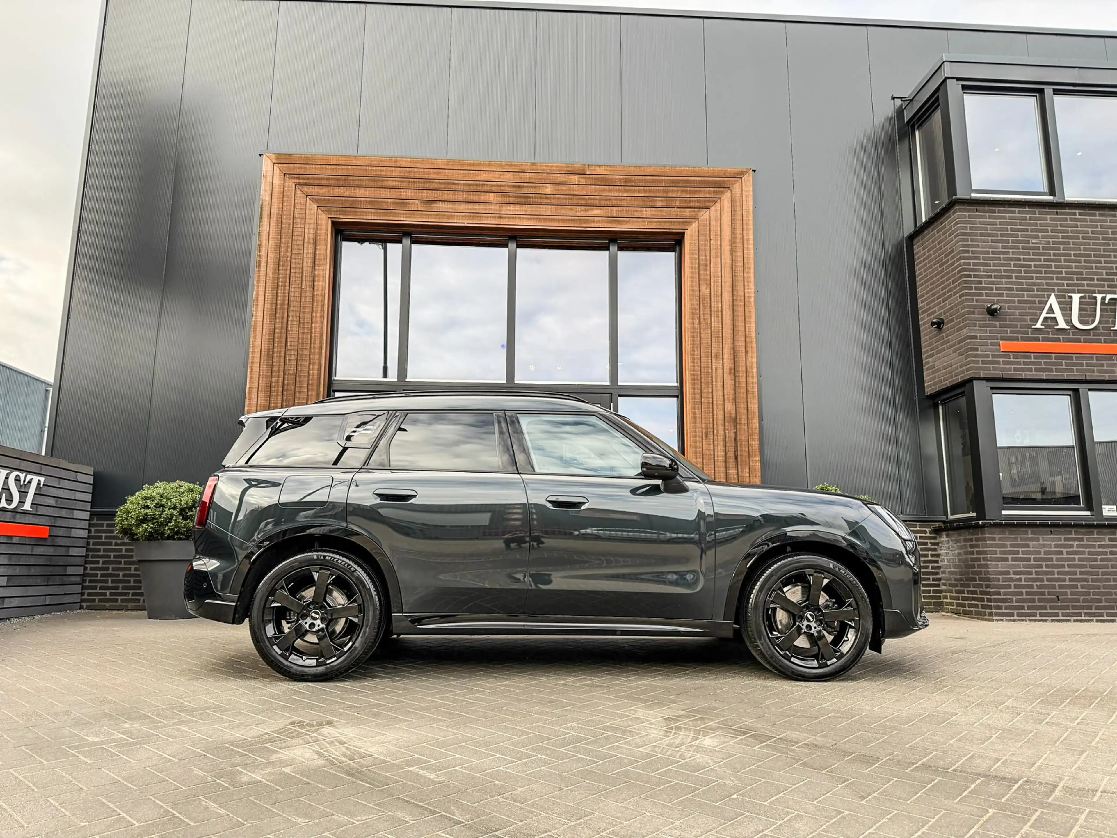 MINI John Cooper Works Countryman Mini 1.5 C L aut Legend Grey/Pano/Hk/Camera/btw — photo 4