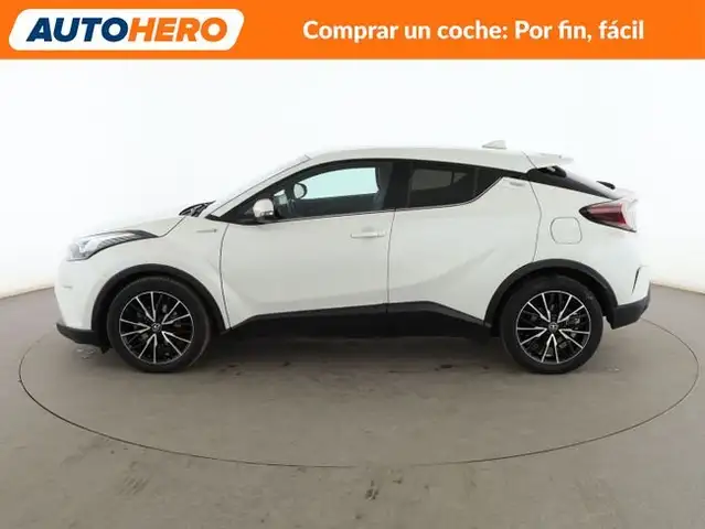 Toyota C-HR view 3