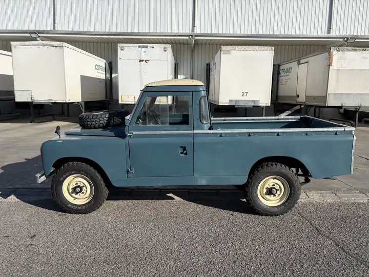 Land Rover 1970, foto 2