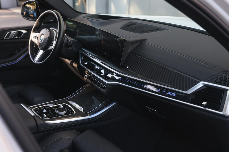 BMW X5 xDrive50e M Sport Automaat / Panoramadak / Trekhaa — photo 11