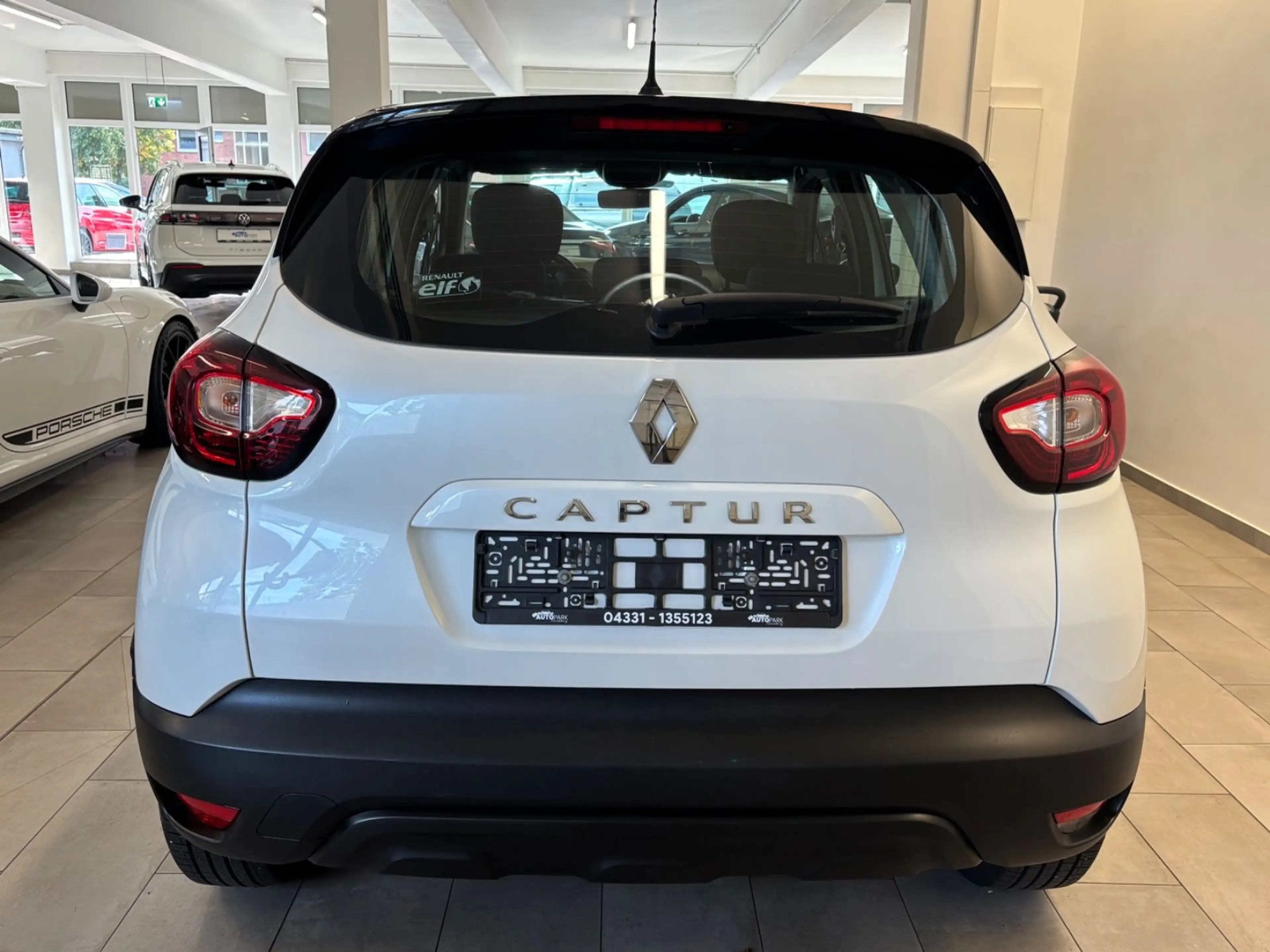 Renault Captur Limited — photo 8