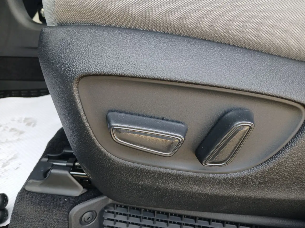 Toyota Sienna снимка Toyota Sienna