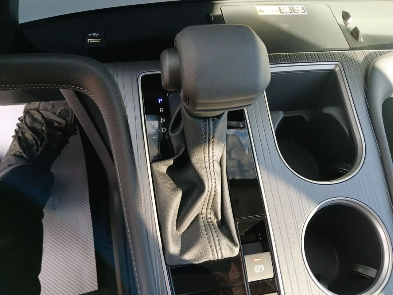 Toyota Sienna снимка Toyota Sienna