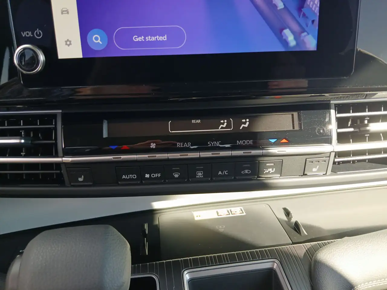 Toyota Sienna снимка Toyota Sienna