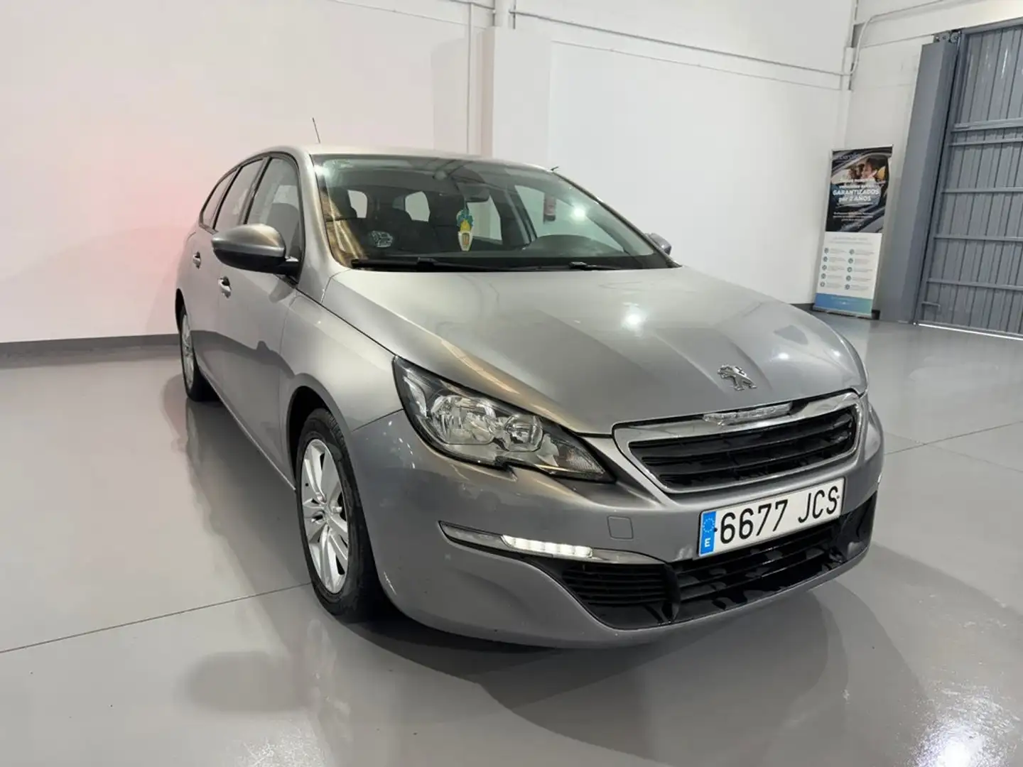 Peugeot 308 SW 1.6e-HDi Active 115 Gris - 1