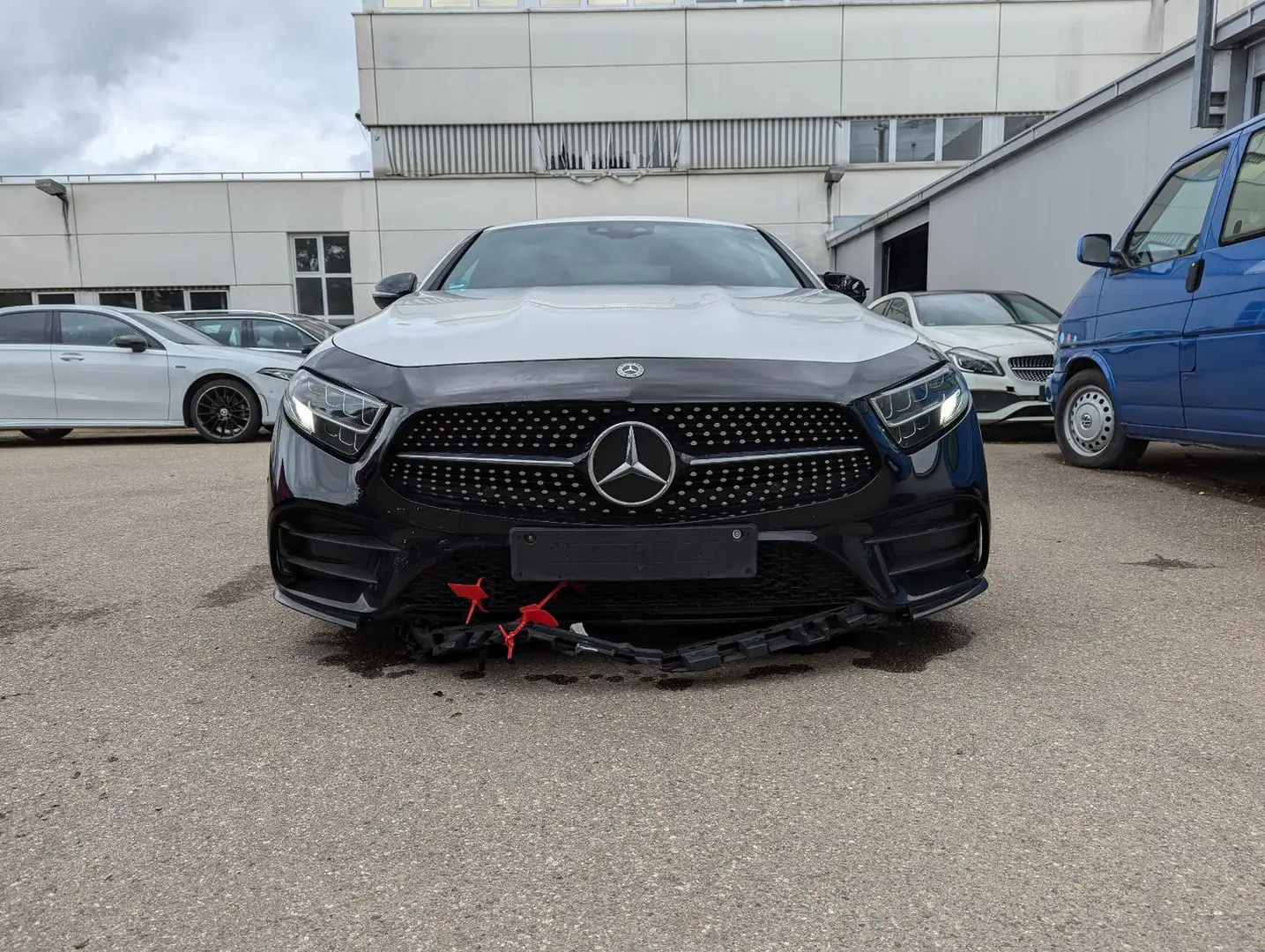 Mercedes-Benz CLS 300 CLS300d AMG-LINE*WIDE*HEAD-UP*NIGHT*MOTORSCHADEN Weiß - 2