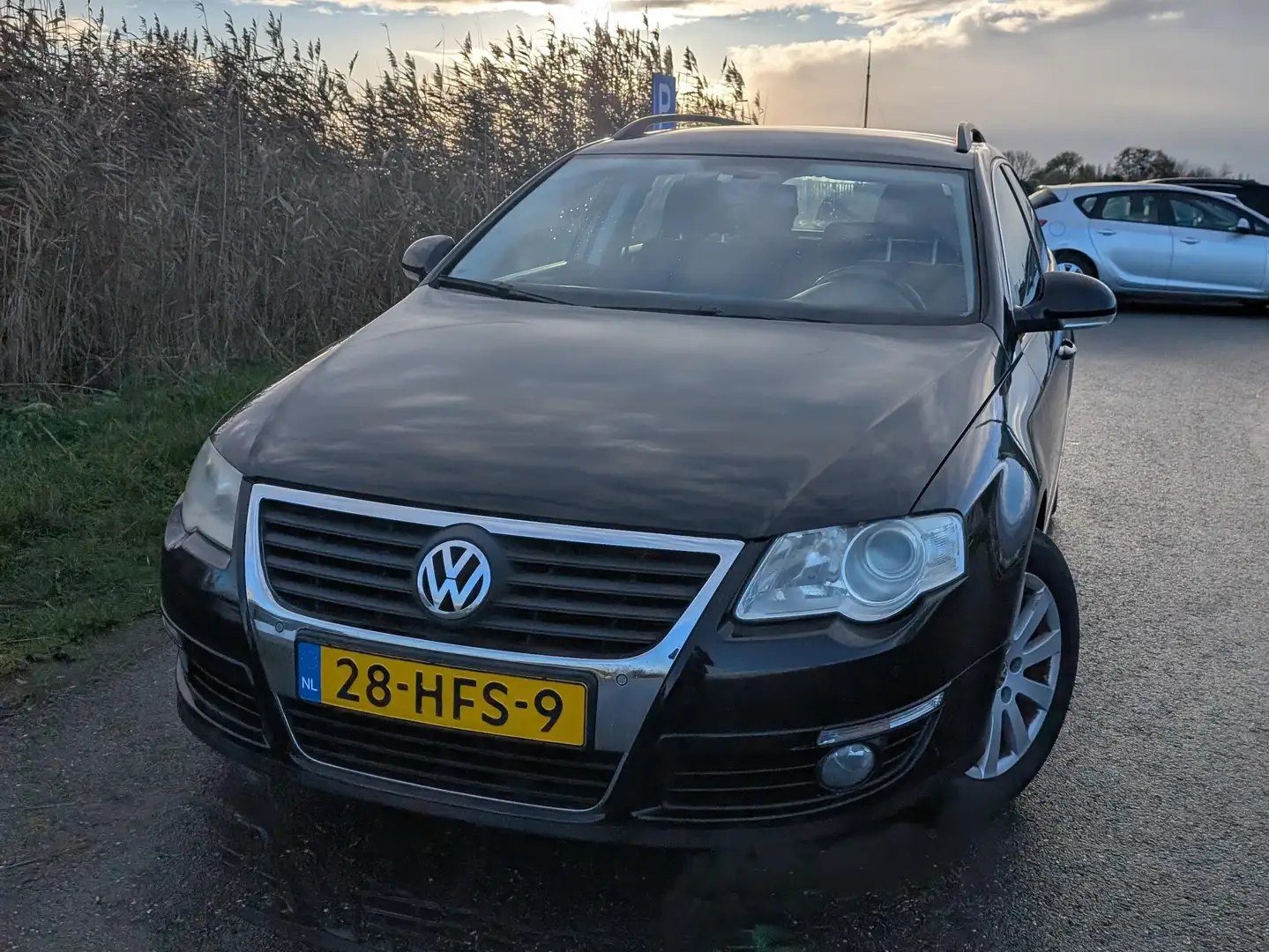 Volkswagen Passat Passat 1.4 TSI Comfortline Zwart - 2