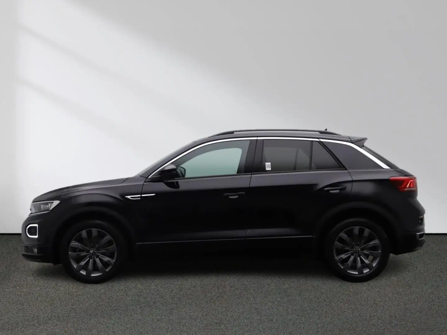 Volkswagen T-Roc R-Line 2.0 TSI 4MOTION DSG LED Navi Schwarz - 2