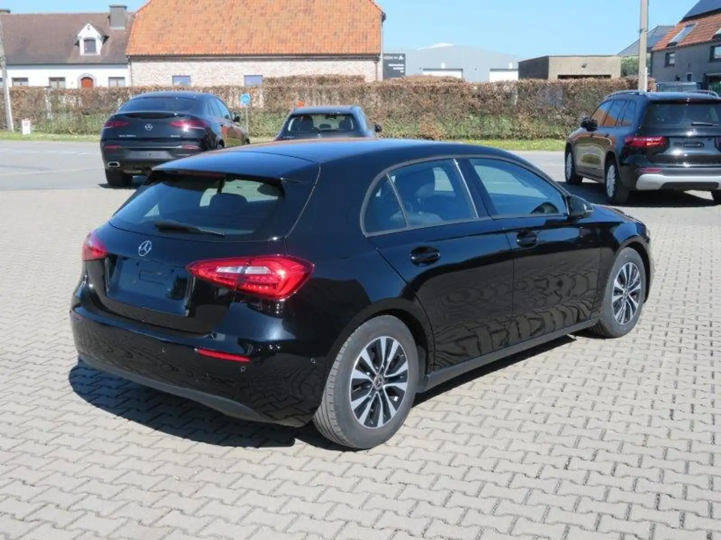 Mercedes-Benz A 180 d automaat Zwart - 2