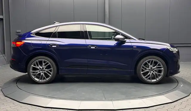 Audi Q4 E-Tron view 6