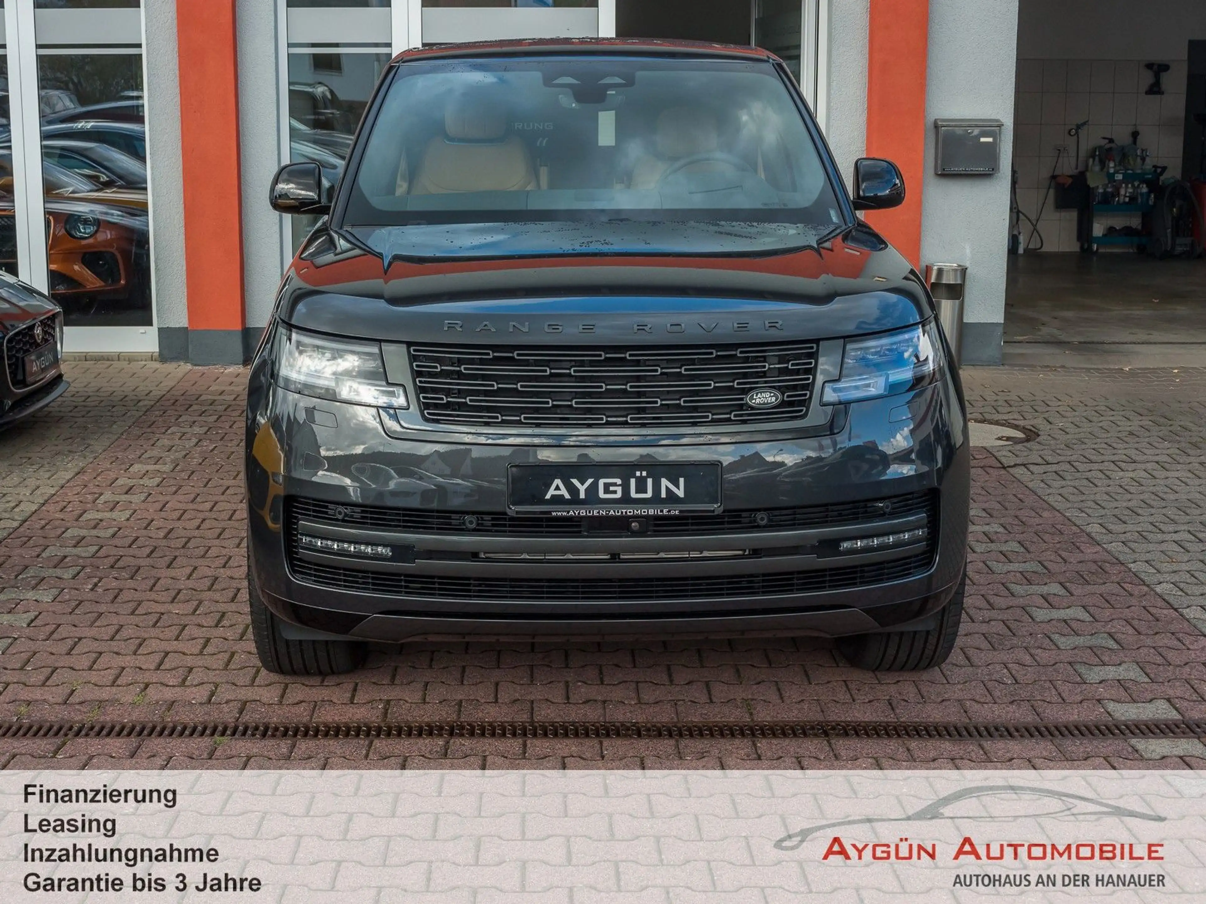 Land Rover Range Rover P530 LWB Lang HSE * Fond-Display — photo 6