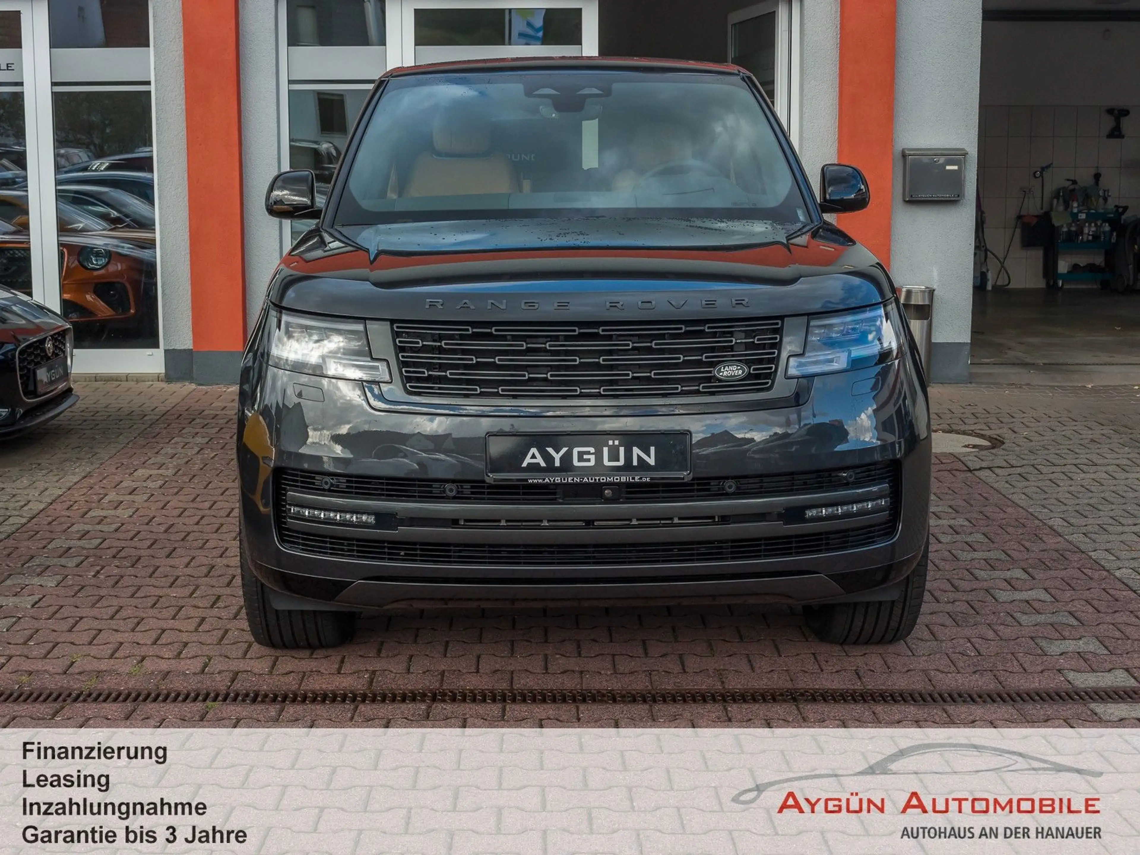 Land Rover Range Rover P530 LWB Lang HSE * Fond-Display — photo 7
