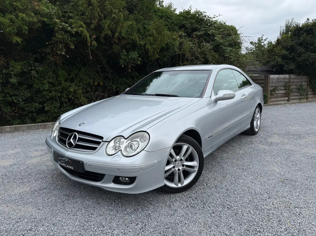 Mercedes-Benz CLK 220